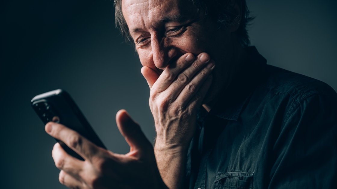 79-Year-Old Outsmarts Phone Scammer in Pullach