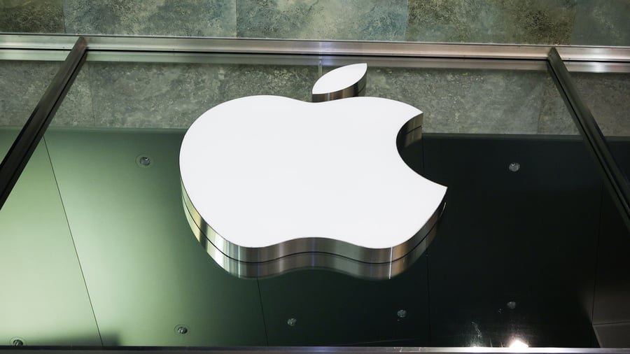 Apple Pays 153 Million Euros in Corporate Taxes in Europe