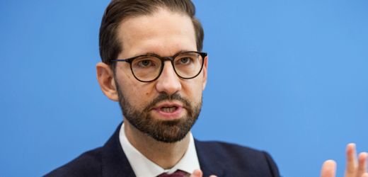 German Government Responds to AI Warnings from Leading Tech Executives