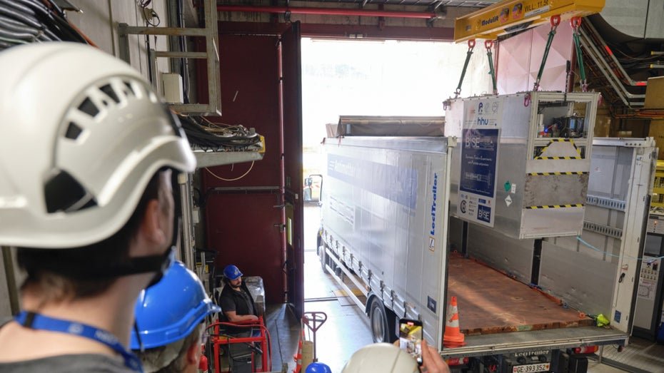 CERN transportiert erstmals Antimaterie mit Lastwagen