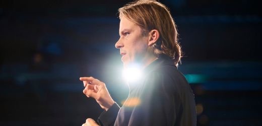 Ethicist Warns of Dangers of Artificial Intelligence