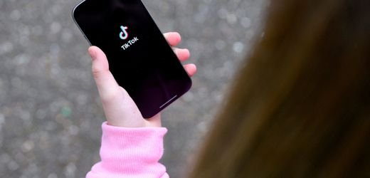 EU Commission Threatens TikTok with Penalties
