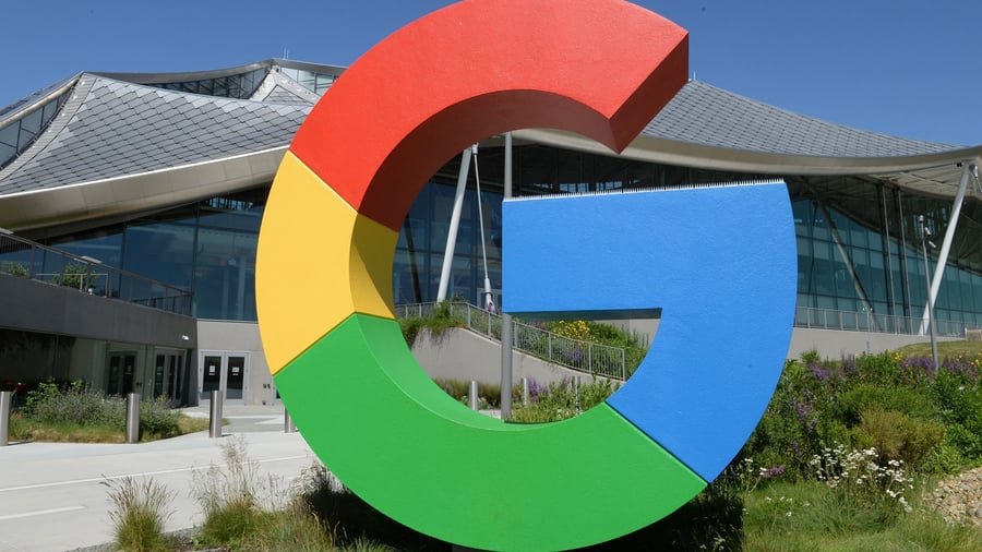 EU Forces Google to Support Other AI Assistants