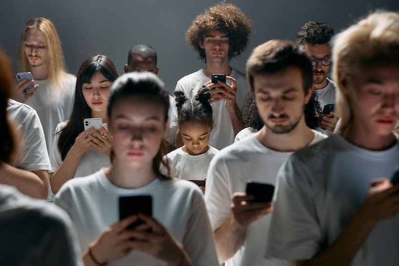 UK Plans Social Media Ban for Children