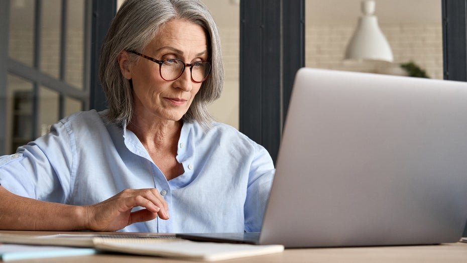 AI Displaces Older Employees as Well