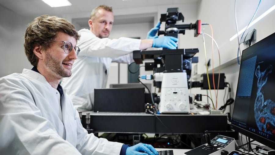 Laser und KI revolutionieren Tumordiagnostik in Dresden