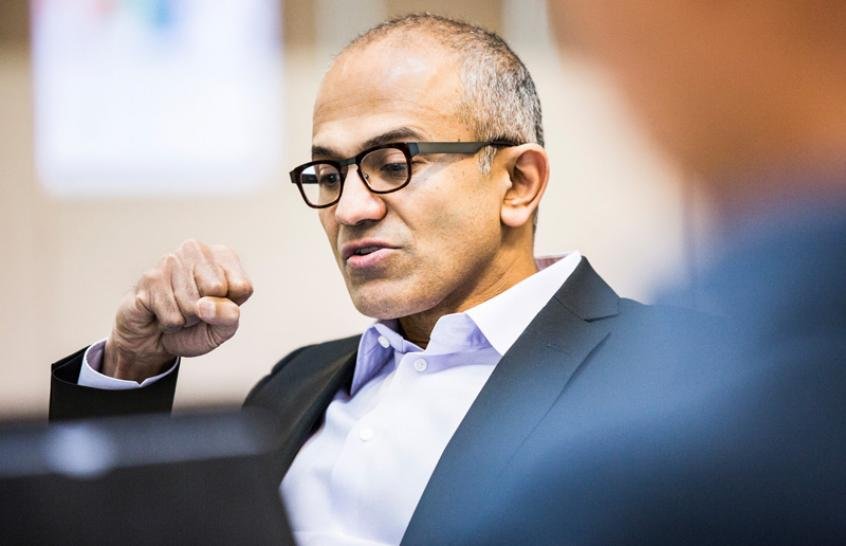 Microsoft Lays Off Hundreds at Xbox