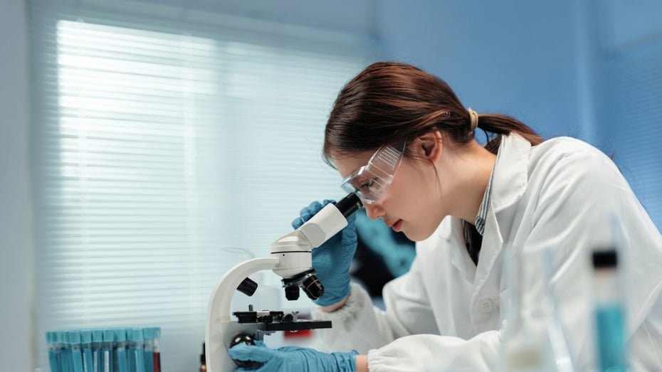 Physicist Promotes Visibility of Female Researchers