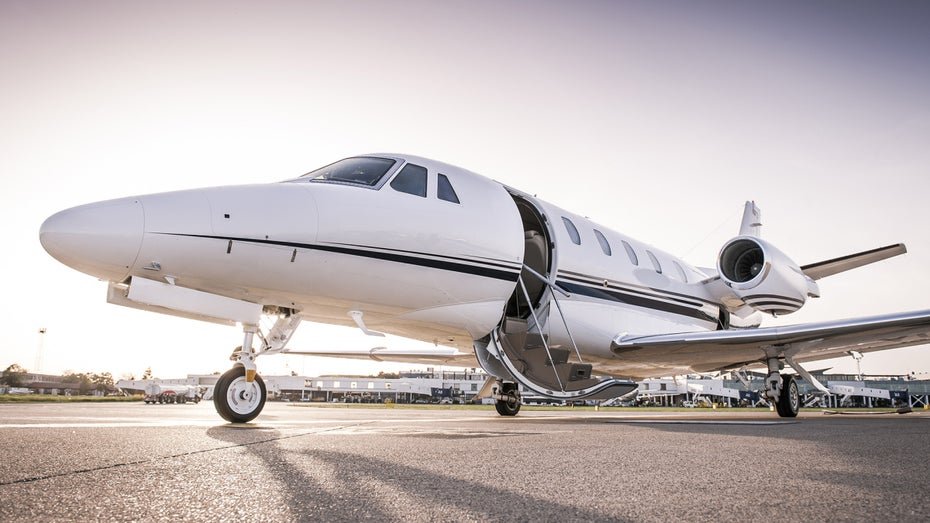 Private Jet Tracking as a Doomsday Alarm