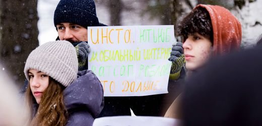 Russland sperrt WhatsApp und Telegram