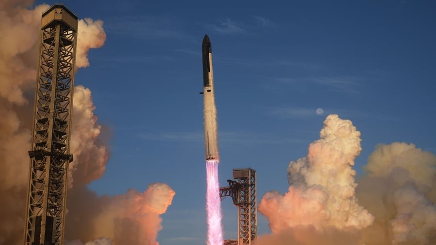 Starship Reaches Earth Orbit for the First Time