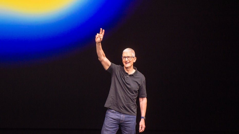 Tim Cook Resigns as CEO of Apple