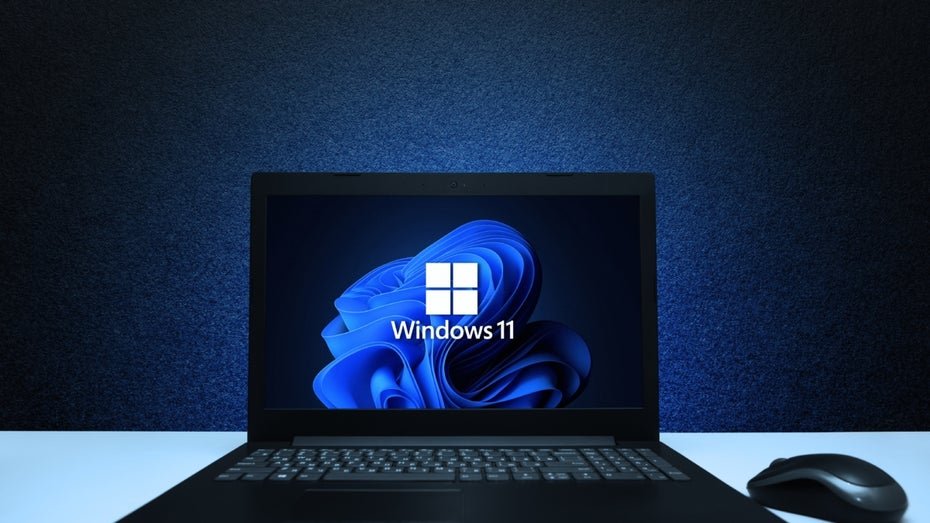 Windows 11 Warns of Missing Antivirus Protection